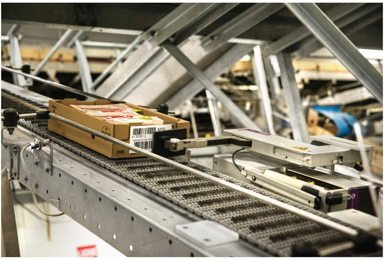 Banner Máy In Dán Nhãn Markem-Imaje 2200 FLEX SE 3