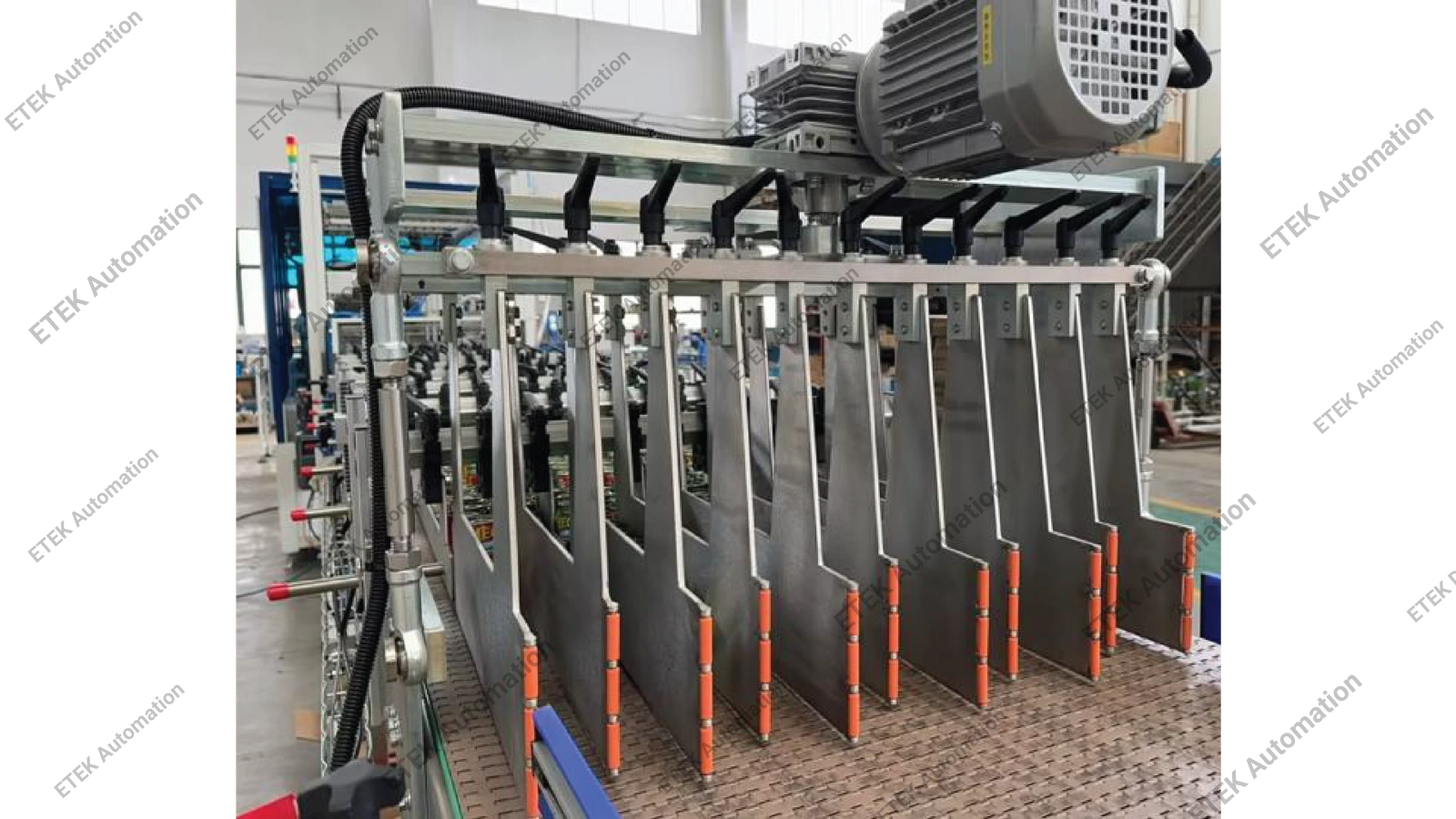 Banner Giải Pháp Đóng Gói Tự Động – Máy Wrap Around Case Packer WWP-RP04 4